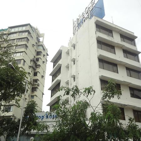 Hiltop Hotel Mumbai Luaran gambar