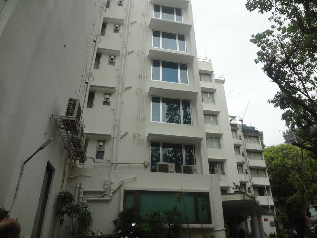 Hiltop Hotel Mumbai Luaran gambar